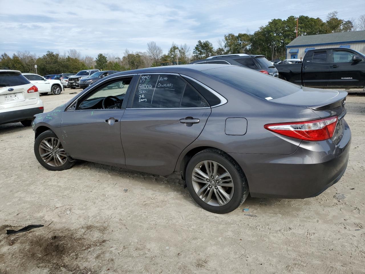 2017 TOYOTA CAMRY LE - Image 2