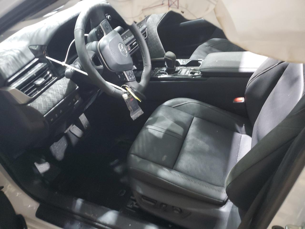 2025 TOYOTA CAMRY XSE - Image 7