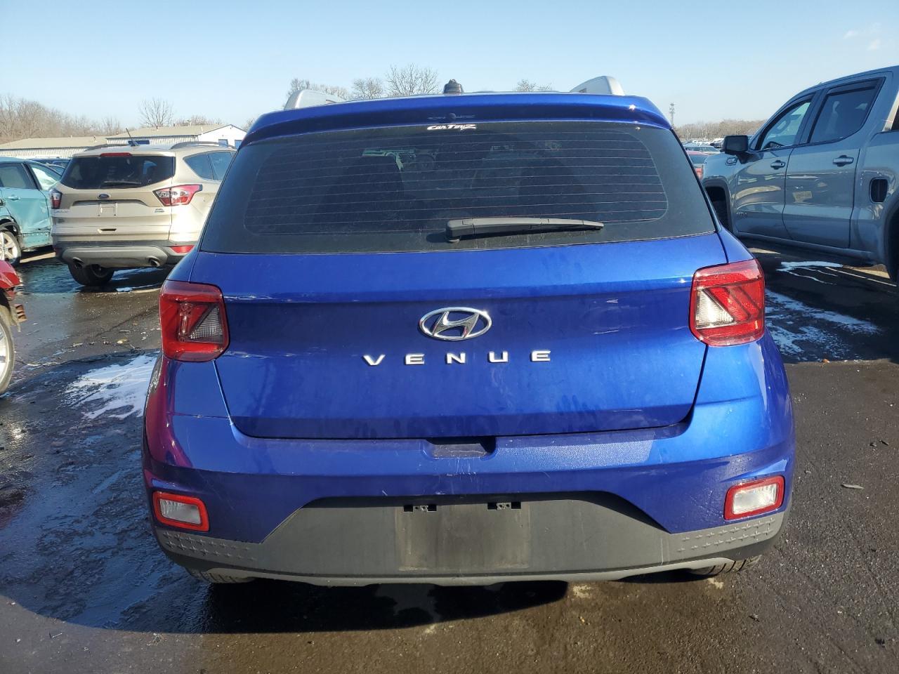 2023 HYUNDAI VENUE SEL - Фото 6