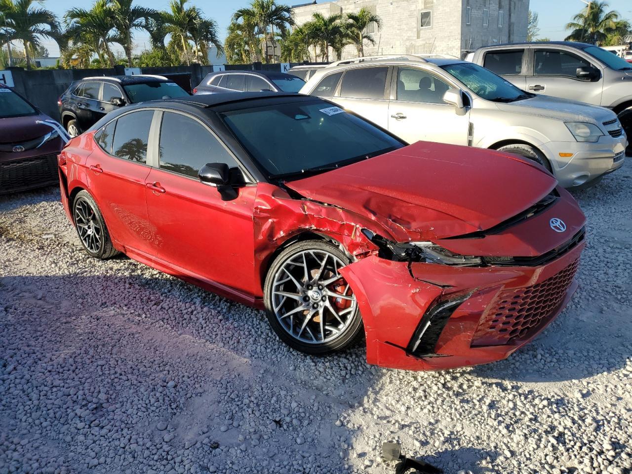 2025 TOYOTA CAMRY XSE - Фото 4