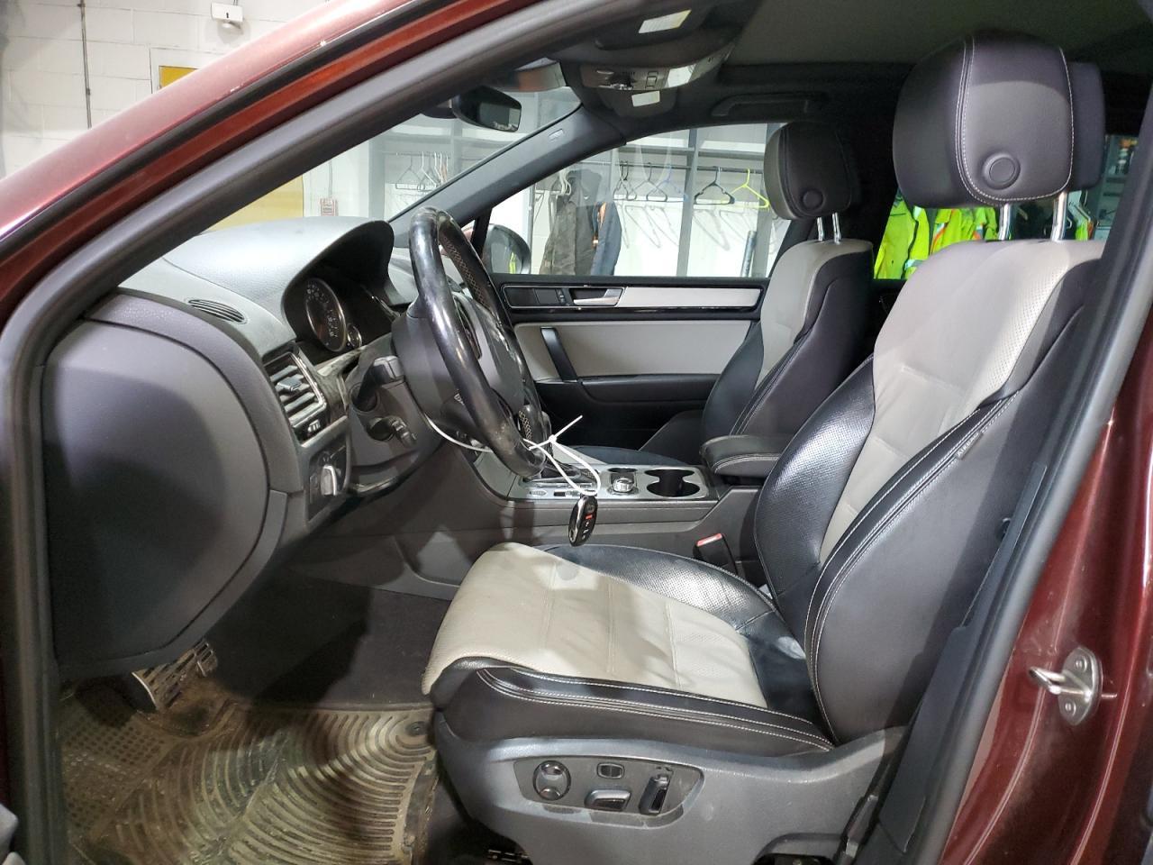 2017 VOLKSWAGEN TOUAREG WO - Фото 7