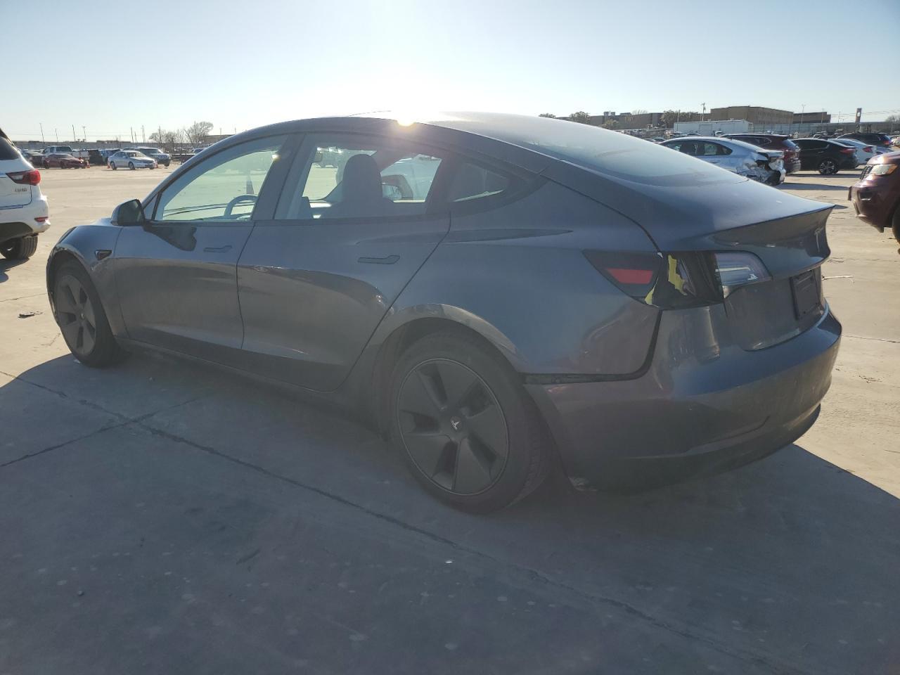 2023 TESLA MODEL 3 - Фото 2