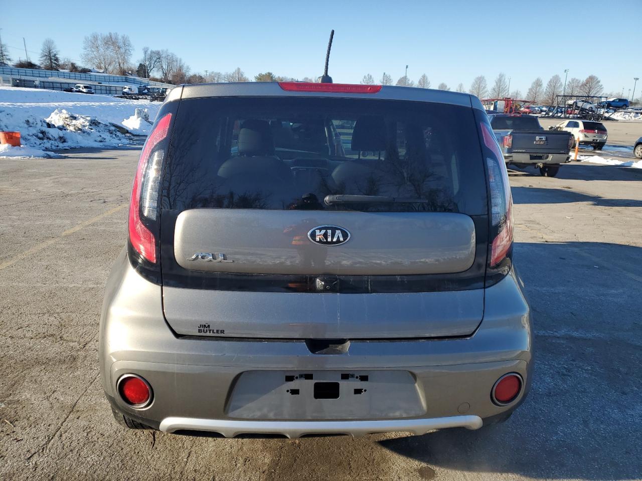 2017 KIA SOUL + - Image 6