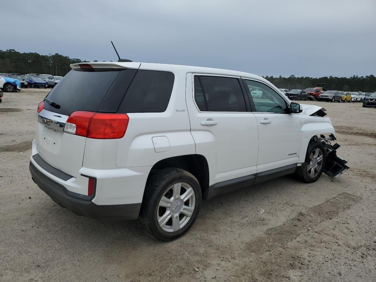 2016 GMC TERRAIN SL - Фото 3