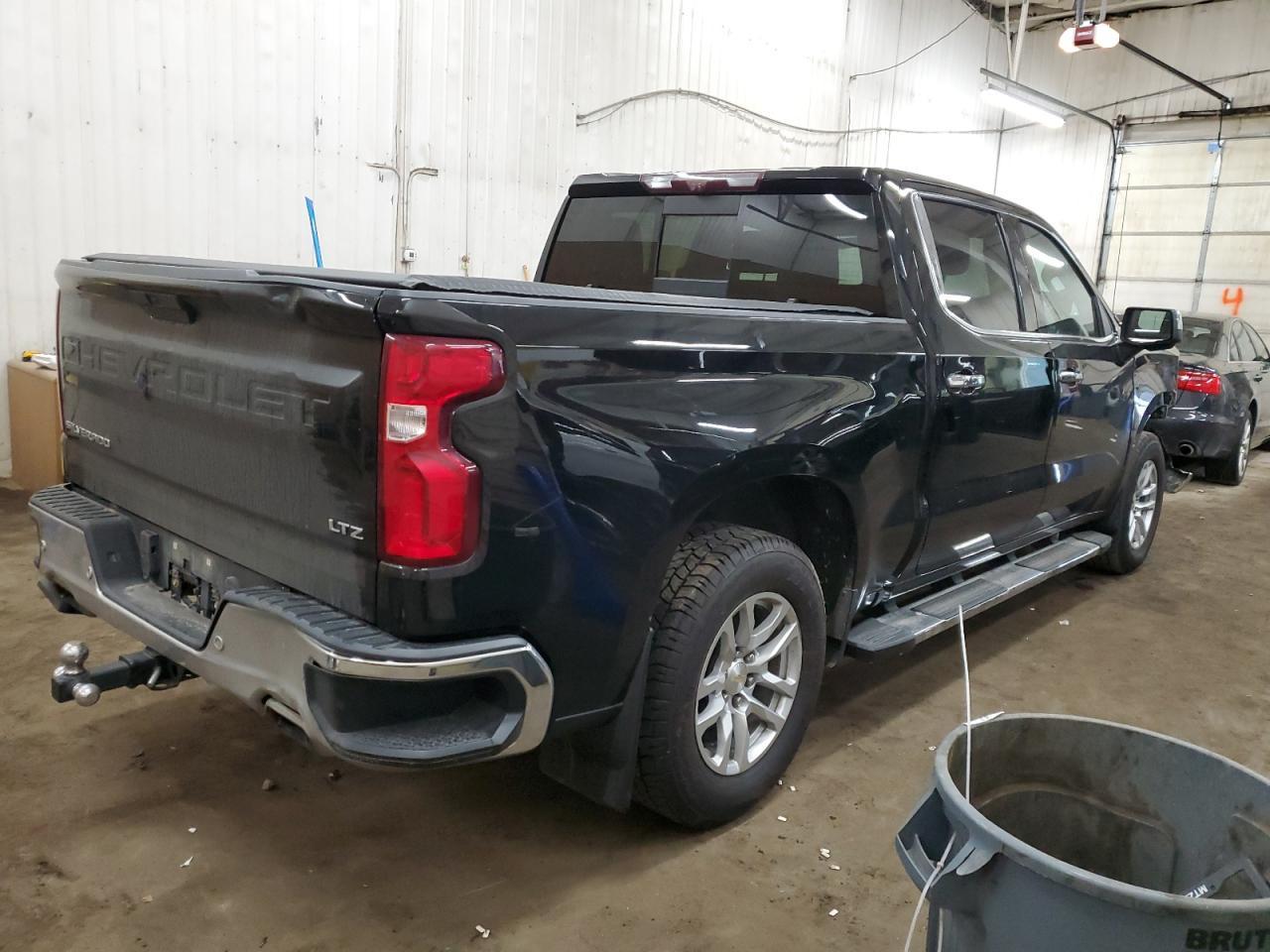 2021 CHEVROLET SILVERADO - Image 3