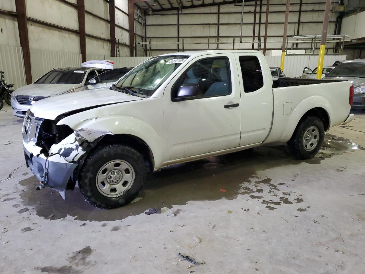 2019 NISSAN FRONTIER S