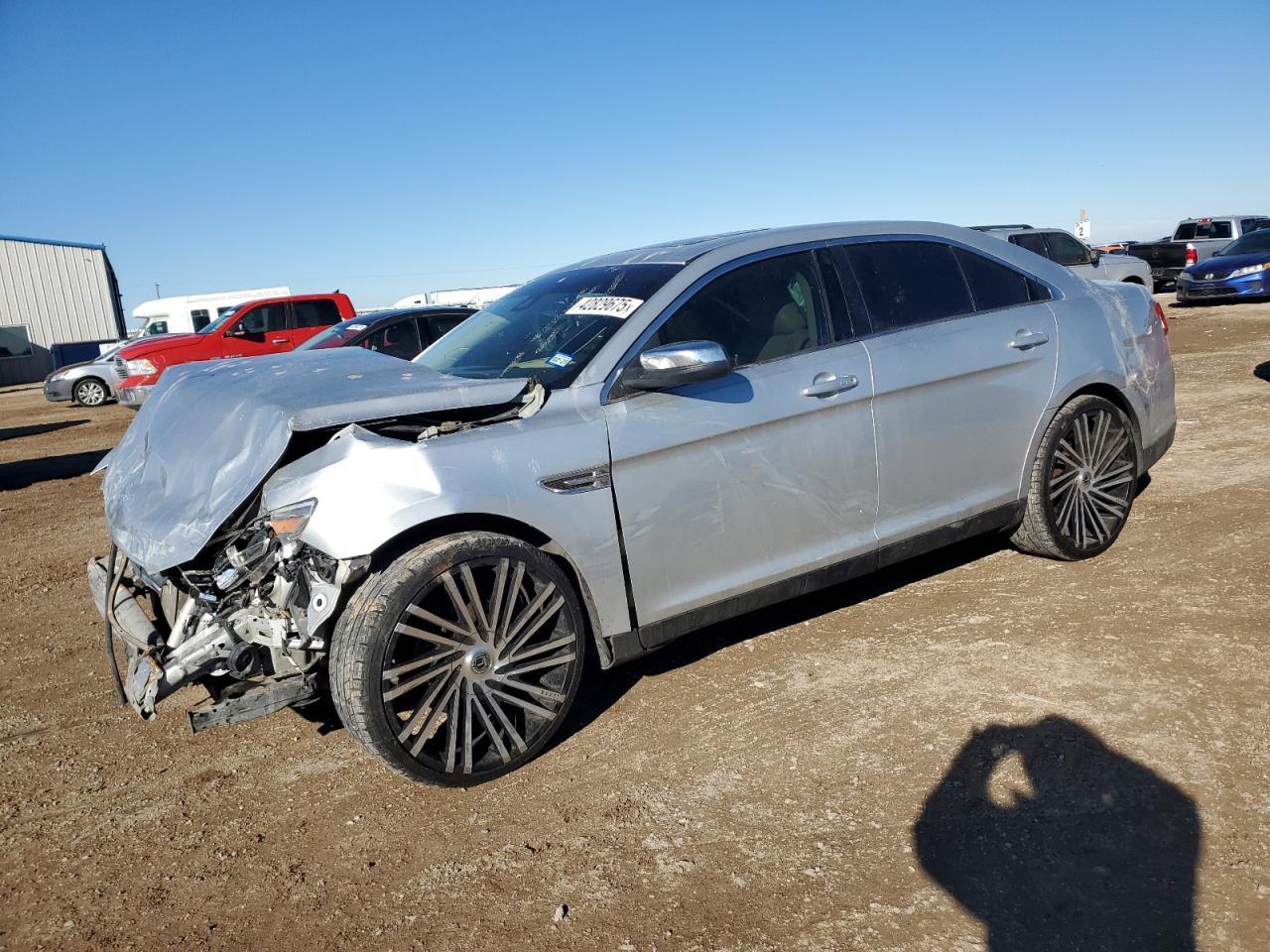 2019 FORD TAURUS LIM