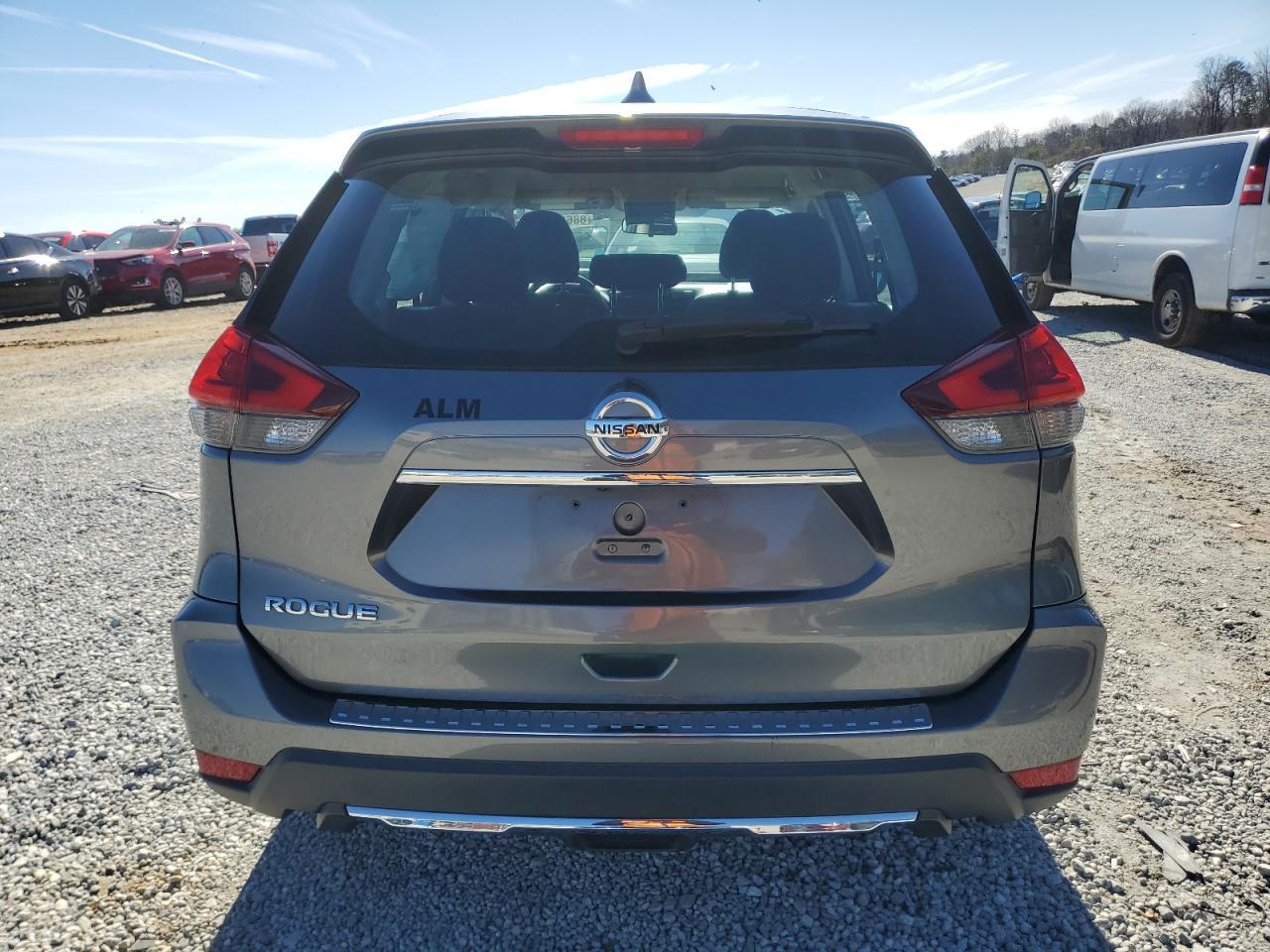 2018 NISSAN ROGUE S - Фото 6
