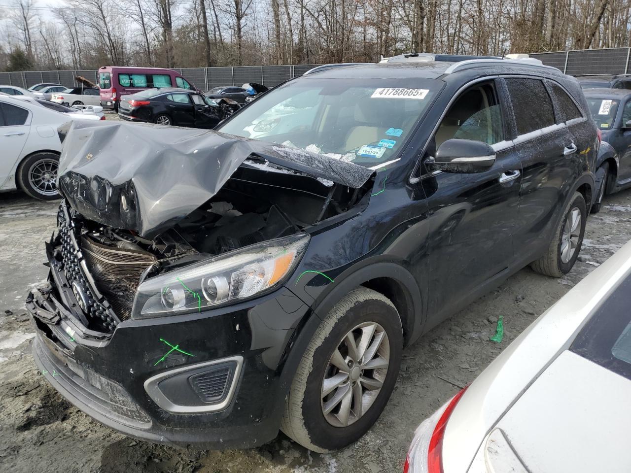 2017 KIA SORENTO LX