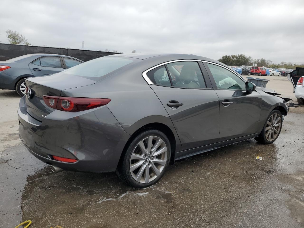 2023 MAZDA 3 PREFERRE - Image 3