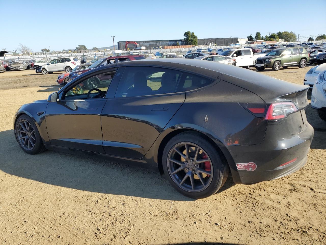 2023 TESLA MODEL 3 - Image 2