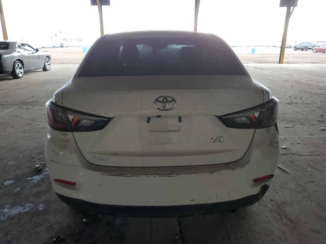 2017 TOYOTA YARIS IA - Фото 6