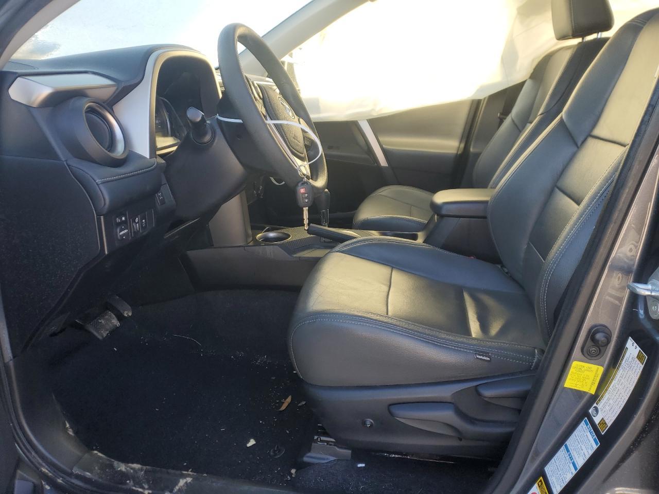 2015 TOYOTA RAV4 XLE - Фото 7