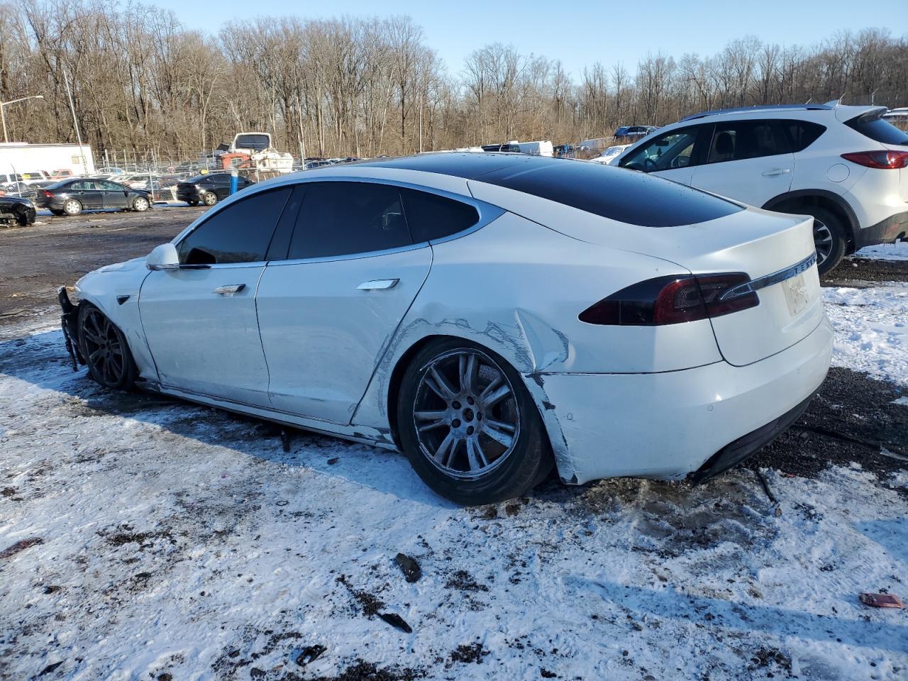 2020 TESLA MODEL S - Image 2
