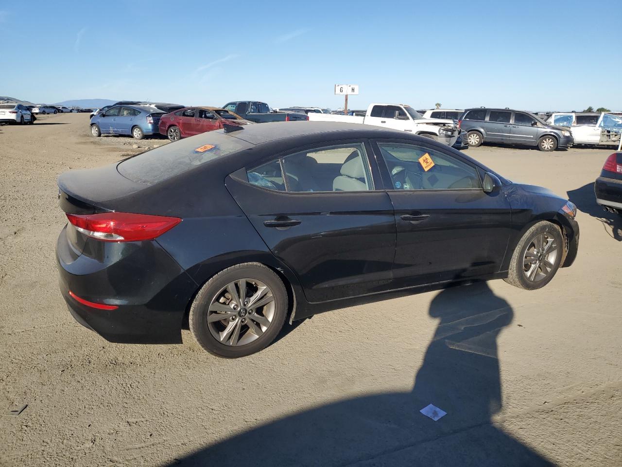 2018 HYUNDAI ELANTRA SE - Image 3
