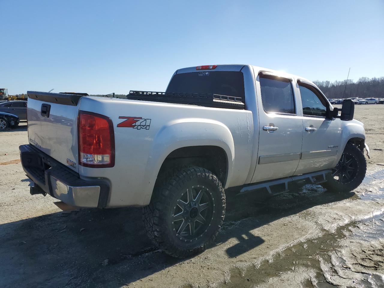 2011 GMC SIERRA K15 - Image 3