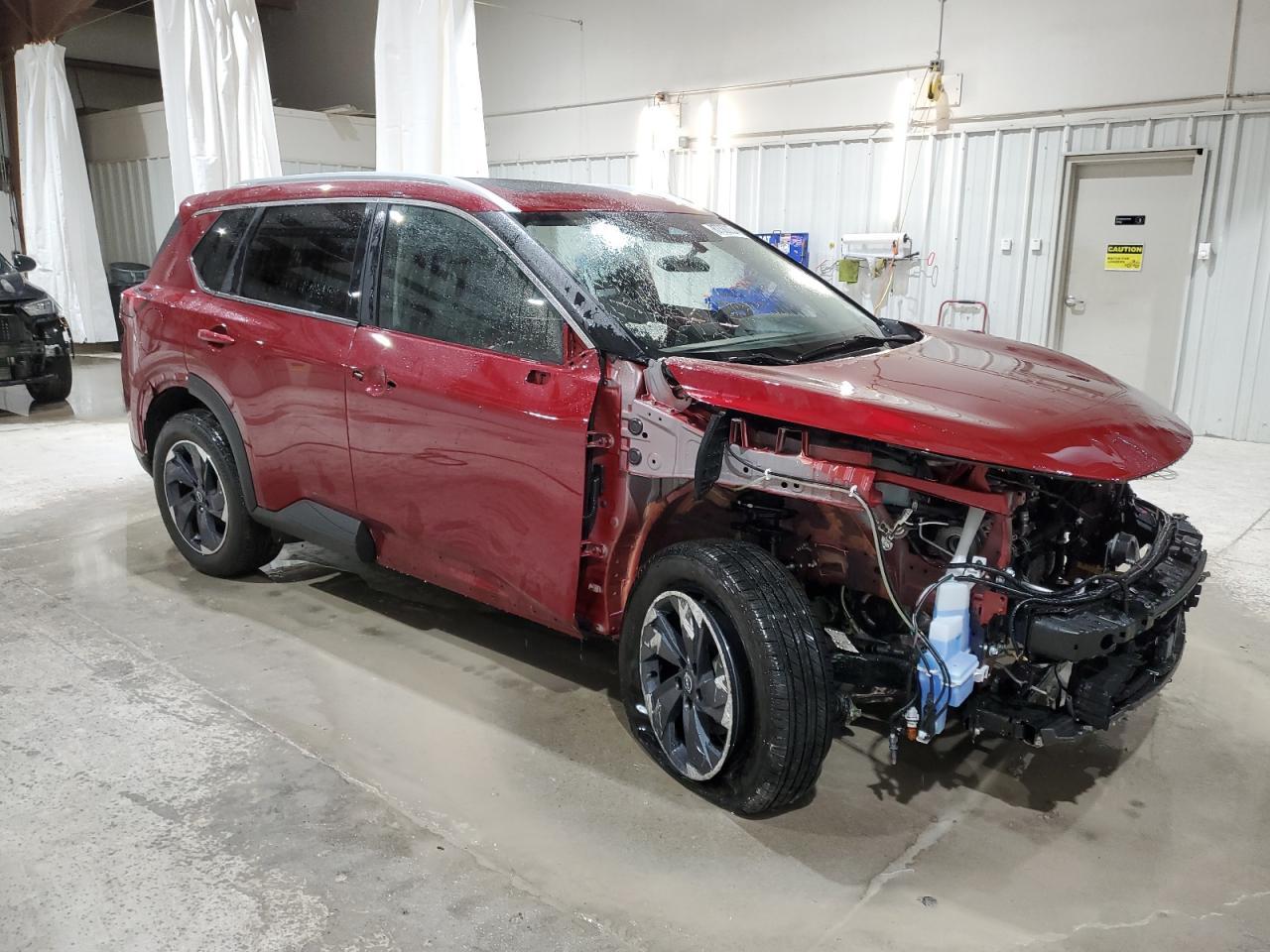 2024 NISSAN ROGUE SV - Image 4