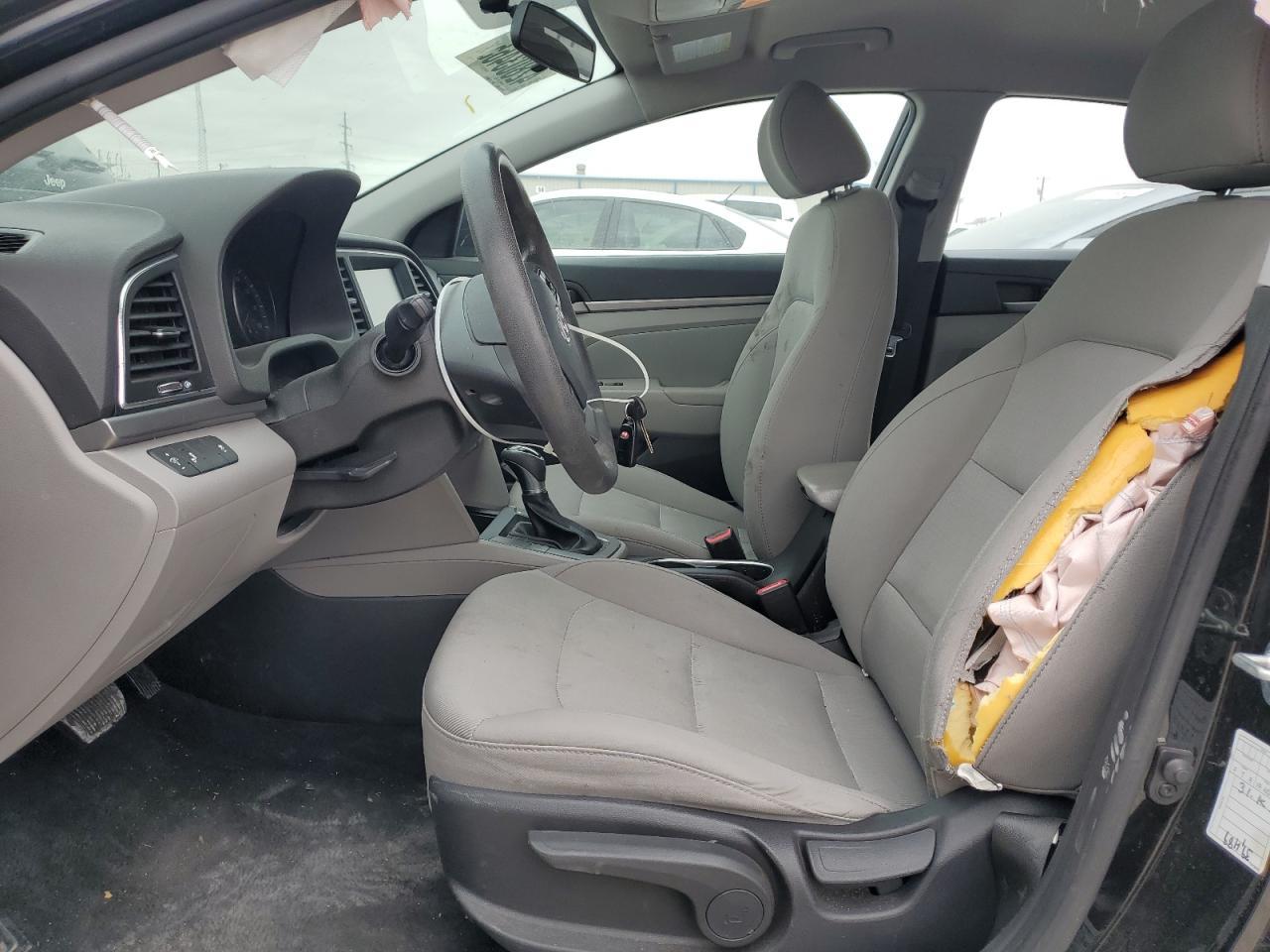 2018 HYUNDAI ELANTRA SE - Фото 7