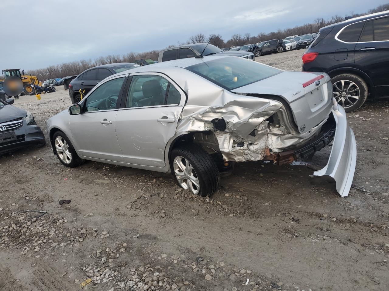 2012 FORD FUSION SE - Image 2