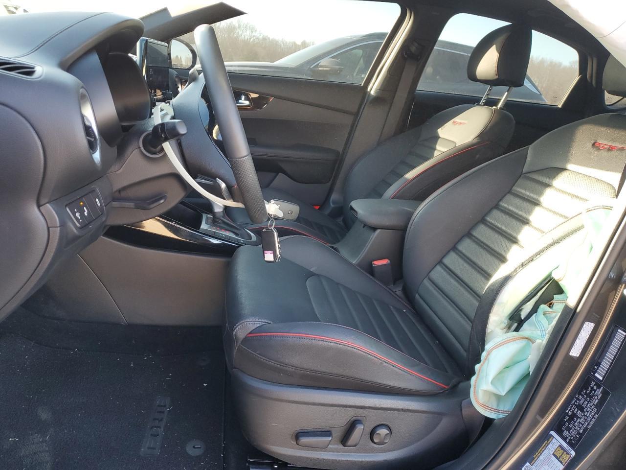 2024 KIA FORTE GT - Image 7