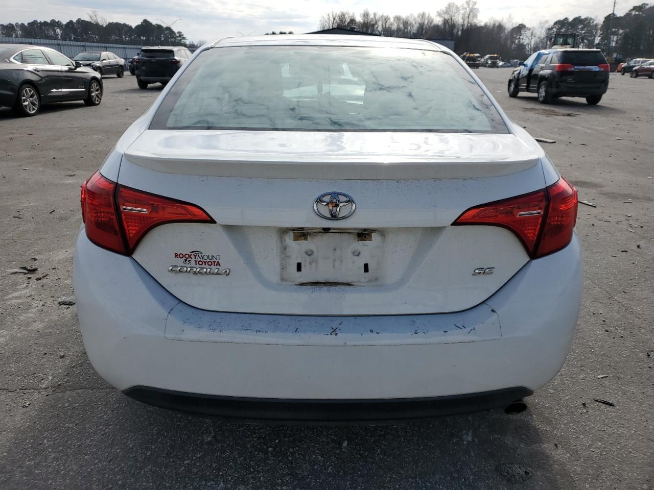 2019 TOYOTA COROLLA L - Image 6
