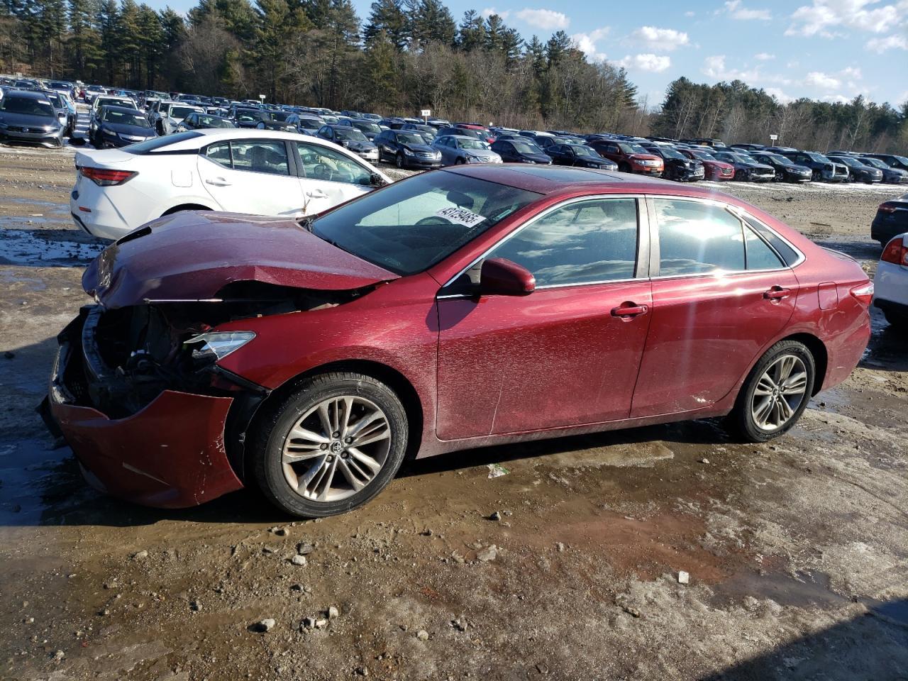 2016 TOYOTA CAMRY LE