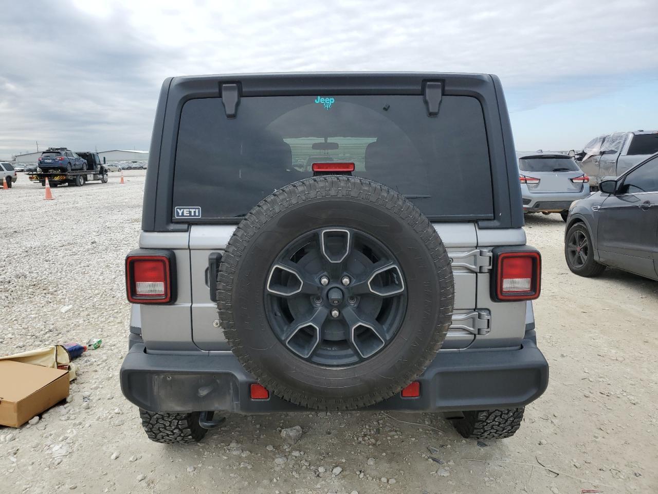 2019 JEEP WRANGLER U - Фото 6