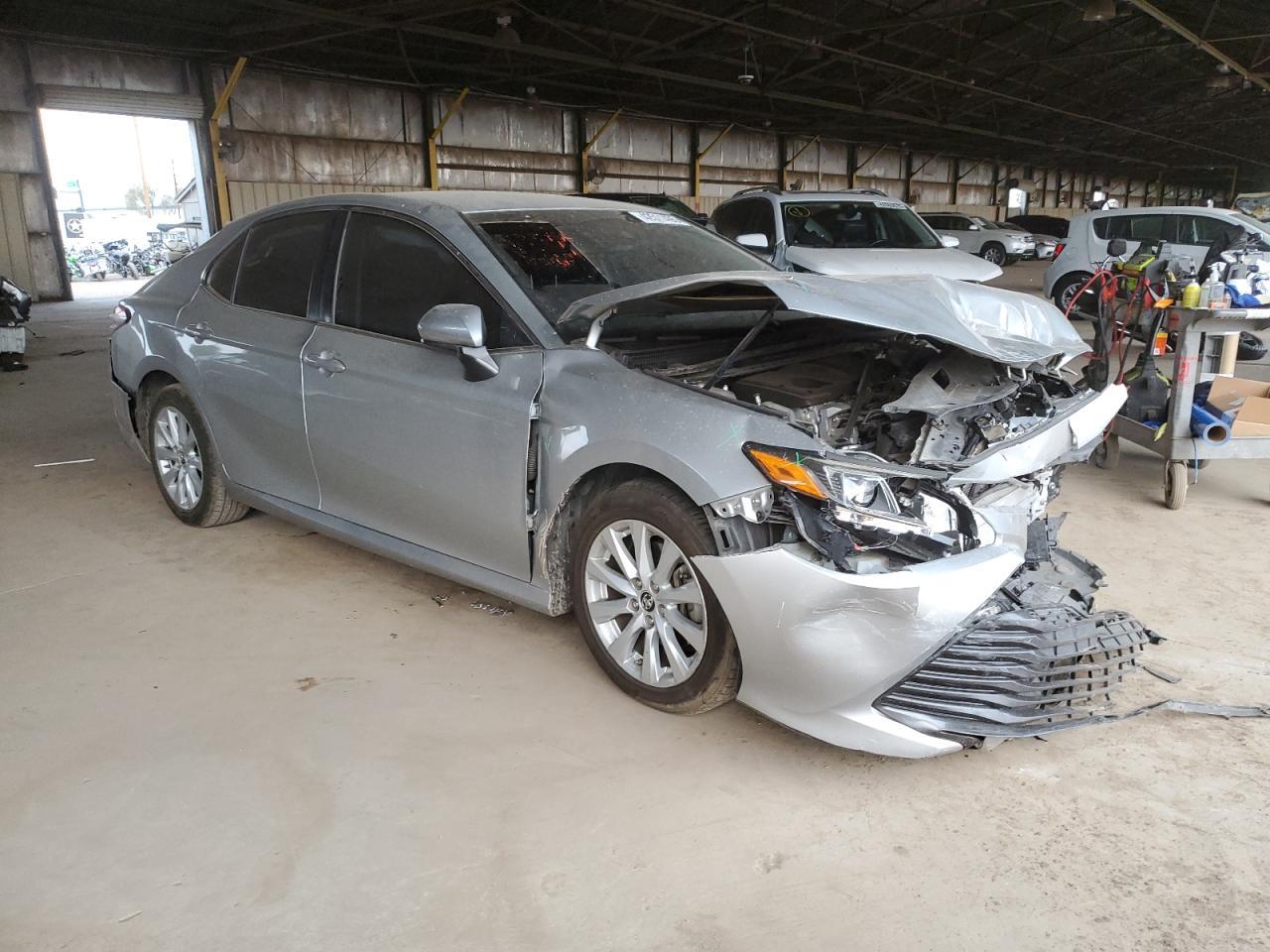 2018 TOYOTA CAMRY L - Image 4