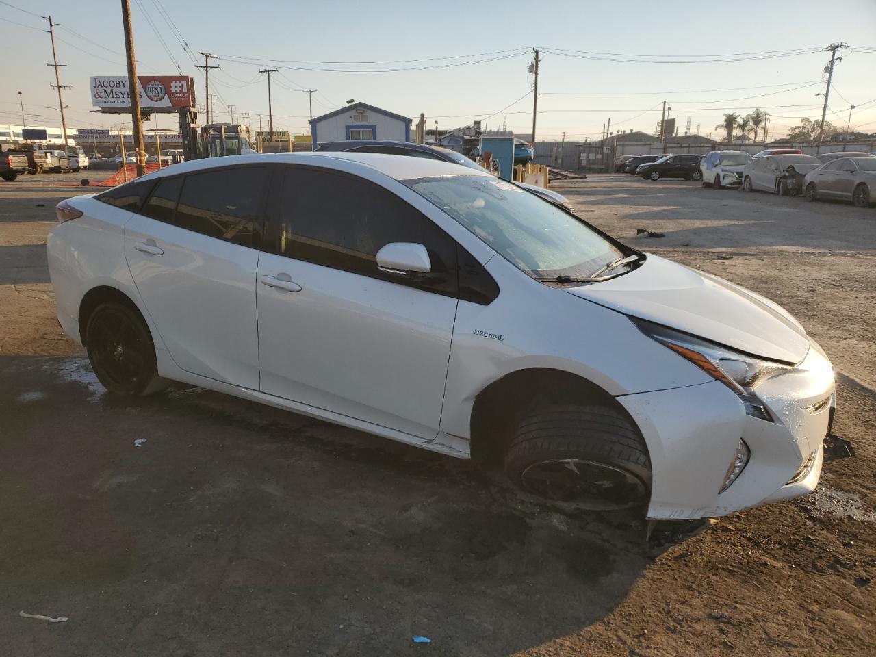 2016 TOYOTA PRIUS - Image 4