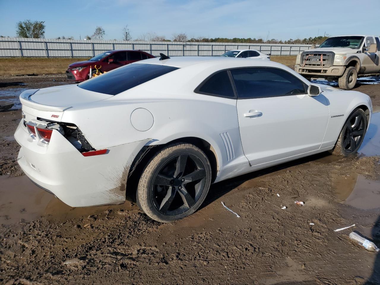 2011 CHEVROLET CAMARO LT - Image 3