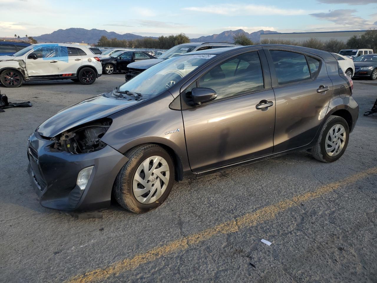 2016 TOYOTA PRIUS C