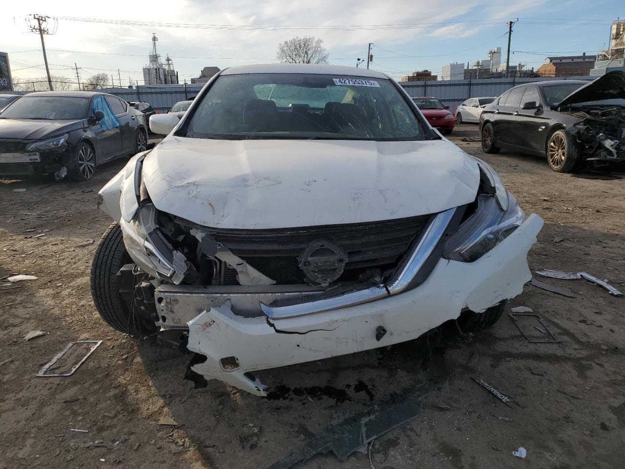 2017 NISSAN ALTIMA 2.5 - Фото 5
