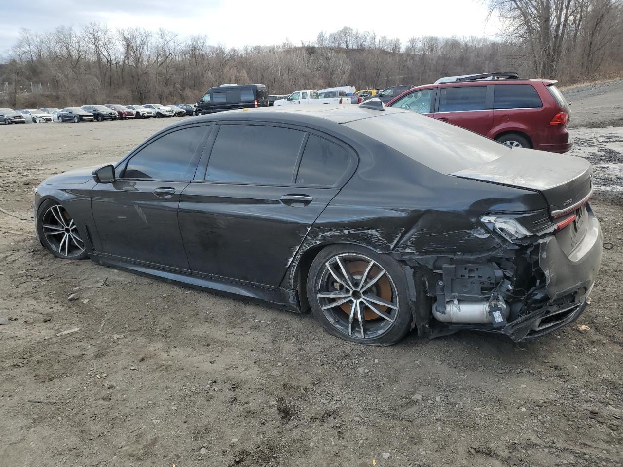 2020 BMW 750 XI - Image 2