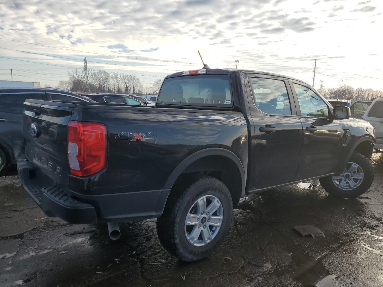 2024 FORD RANGER XL - Фото 3