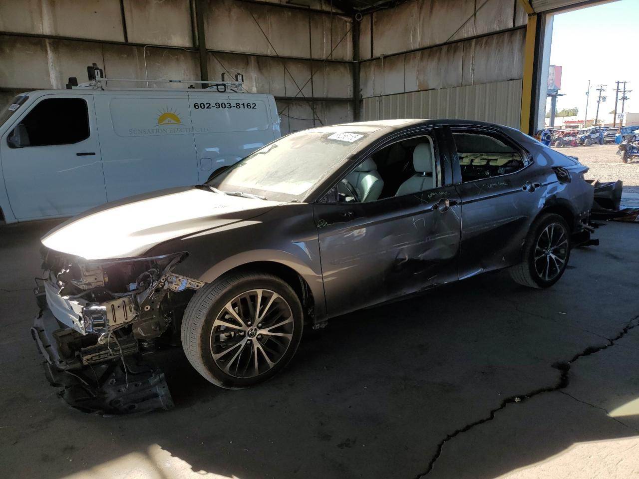 2019 TOYOTA CAMRY L