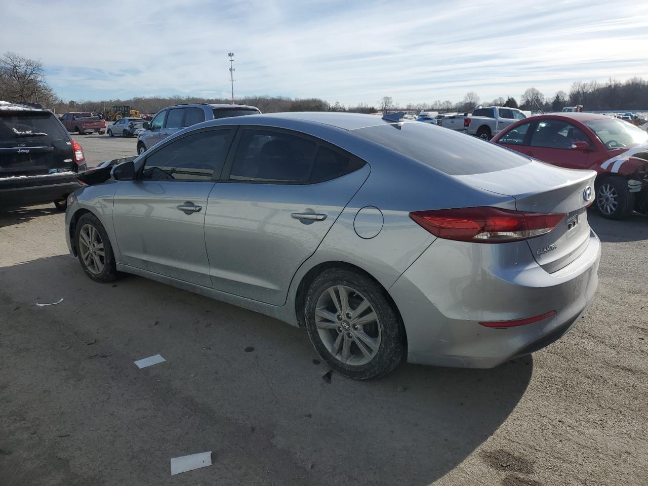 2017 HYUNDAI ELANTRA SE - Image 2
