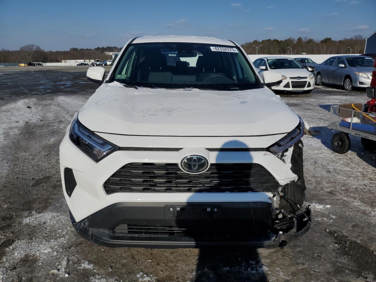 2023 TOYOTA RAV4 LE - Image 5