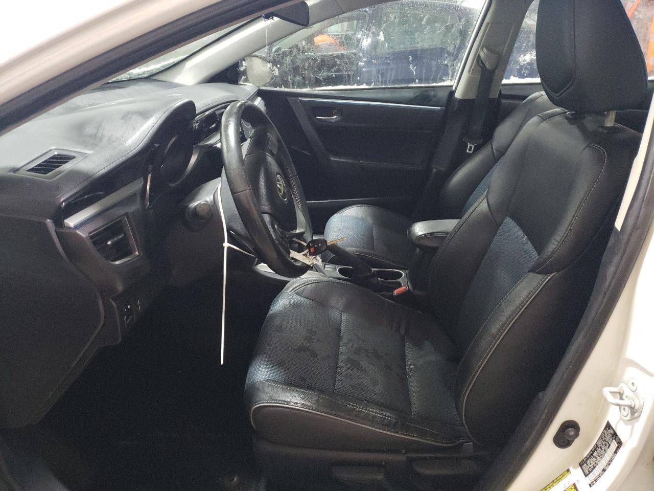2015 TOYOTA COROLLA L - Фото 7