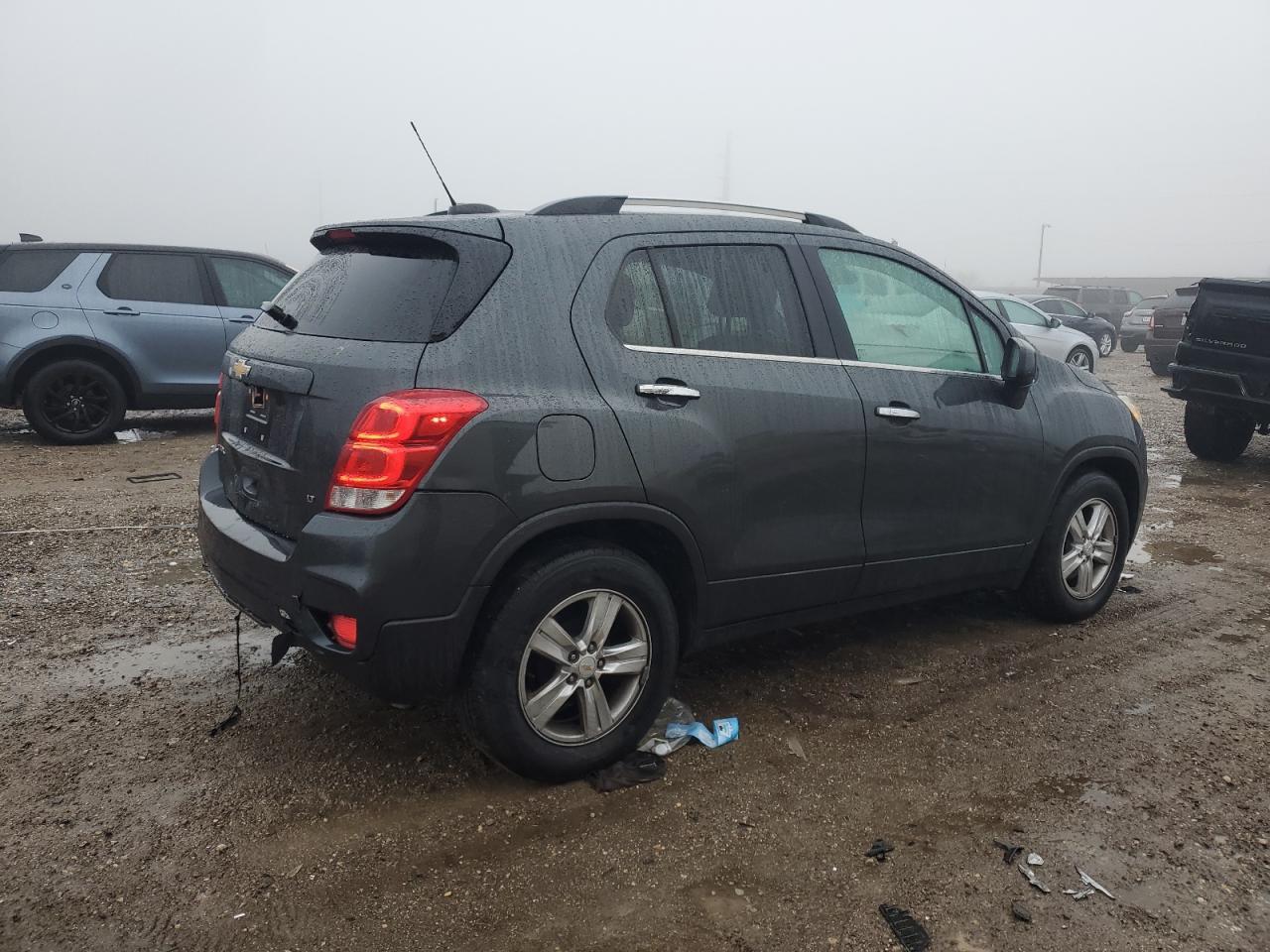 2018 CHEVROLET TRAX 1LT - Фото 3