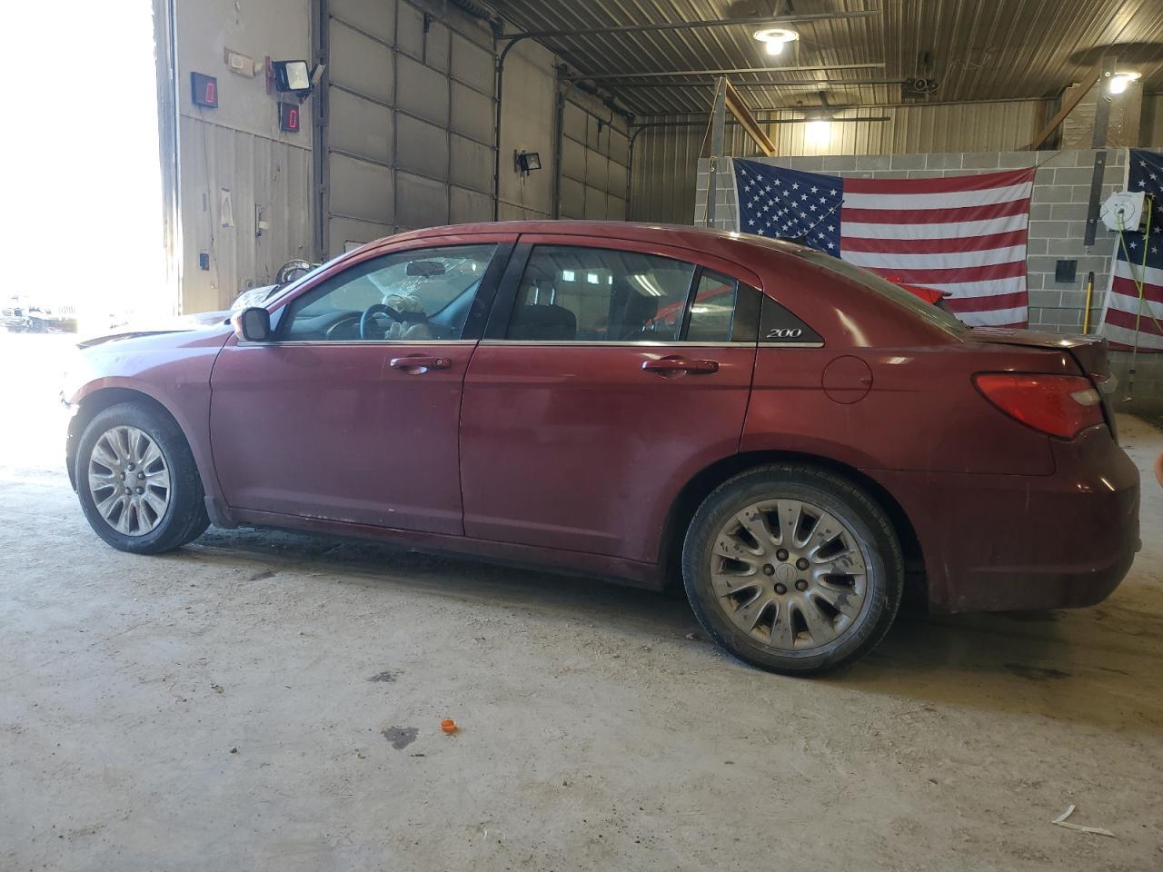 2013 CHRYSLER 200 LX - Фото 2