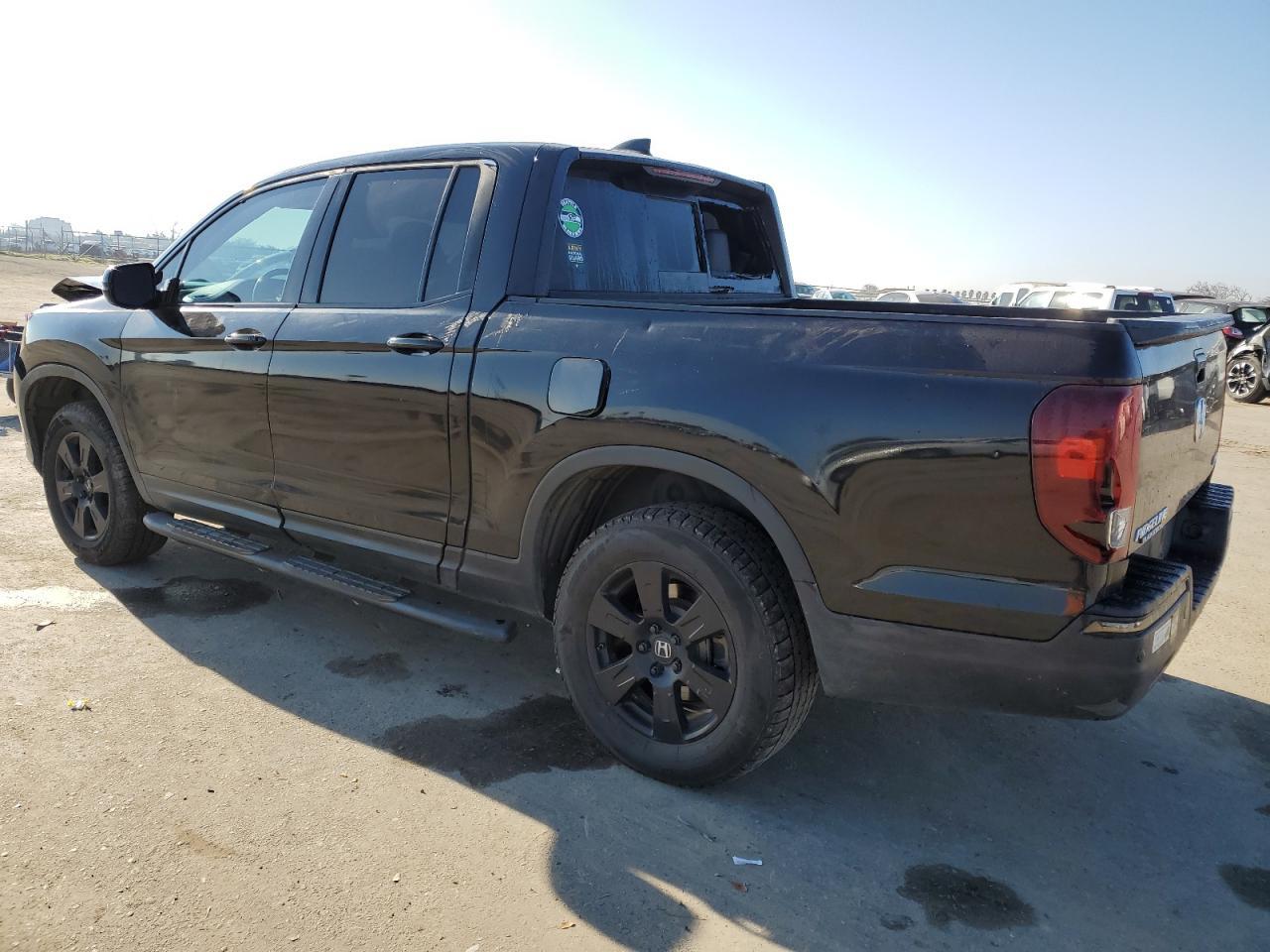 2017 HONDA RIDGELINE - Image 2