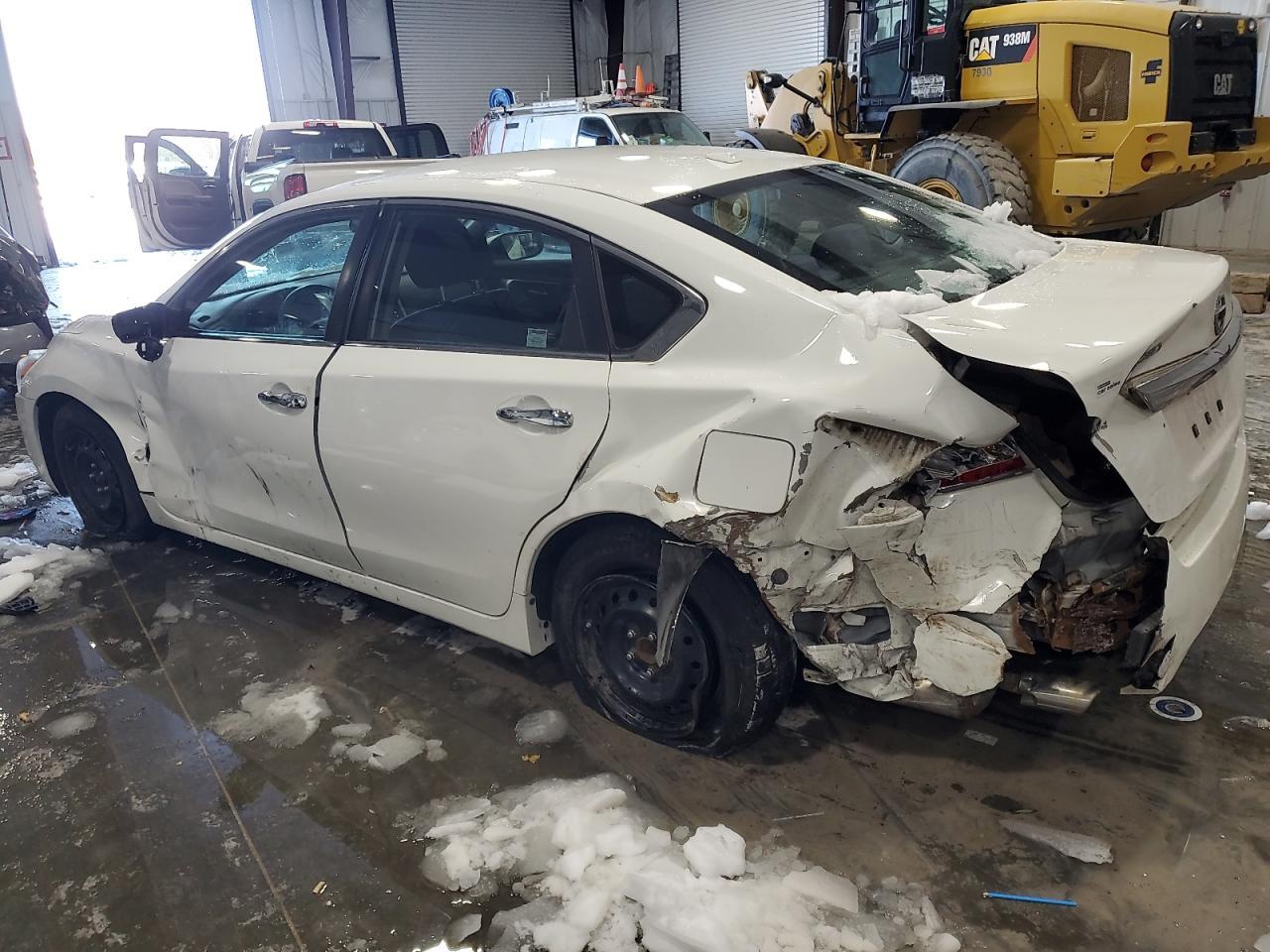 2015 NISSAN ALTIMA 2.5 - Фото 2