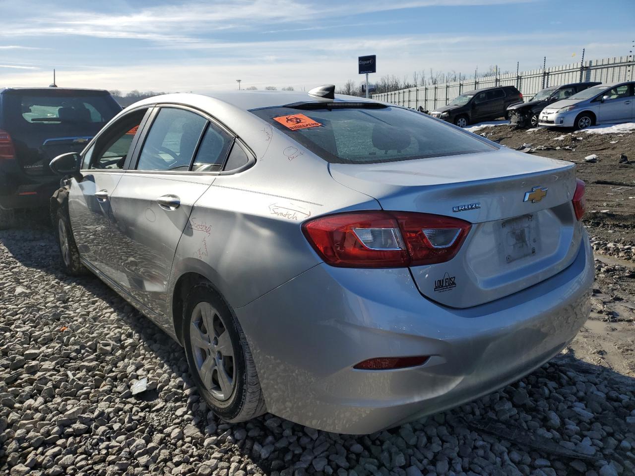 2017 CHEVROLET CRUZE LS - Фото 2