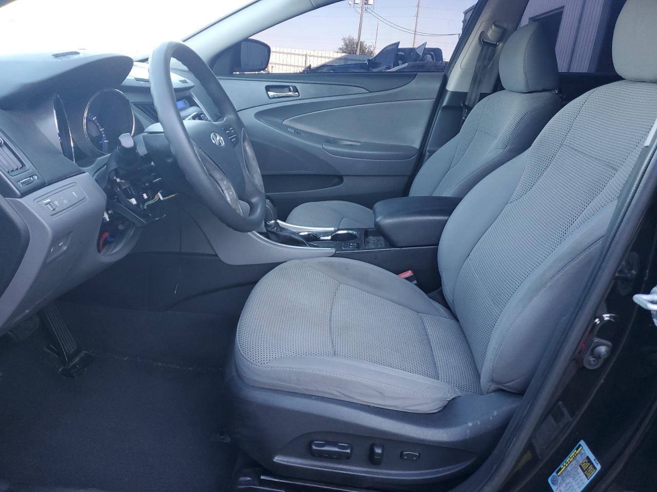 2013 HYUNDAI SONATA GLS - Image 7