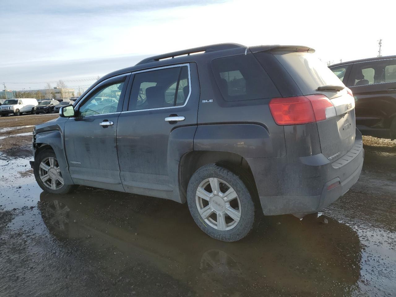 2014 GMC TERRAIN SL - Фото 2
