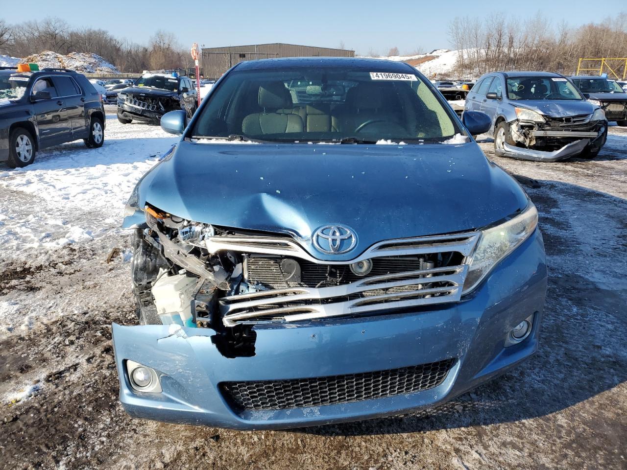 2011 TOYOTA VENZA - Фото 5