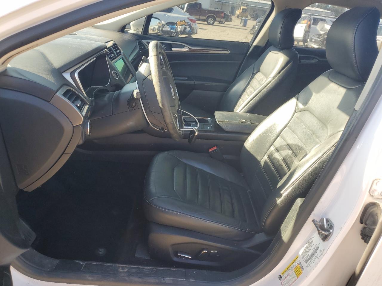2017 FORD FUSION SE - Фото 7