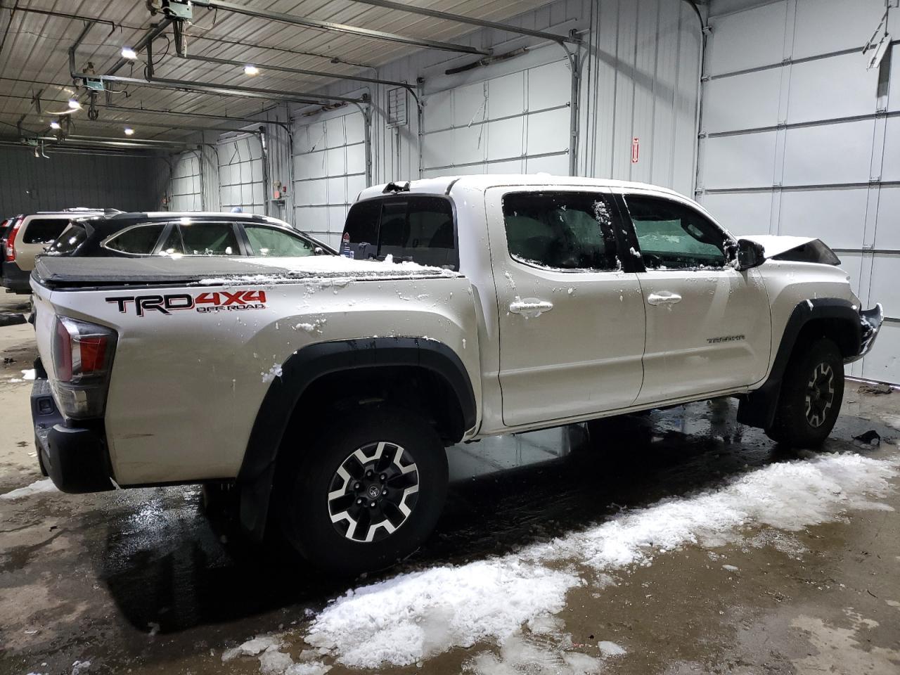 2020 TOYOTA TACOMA DOU - Image 3
