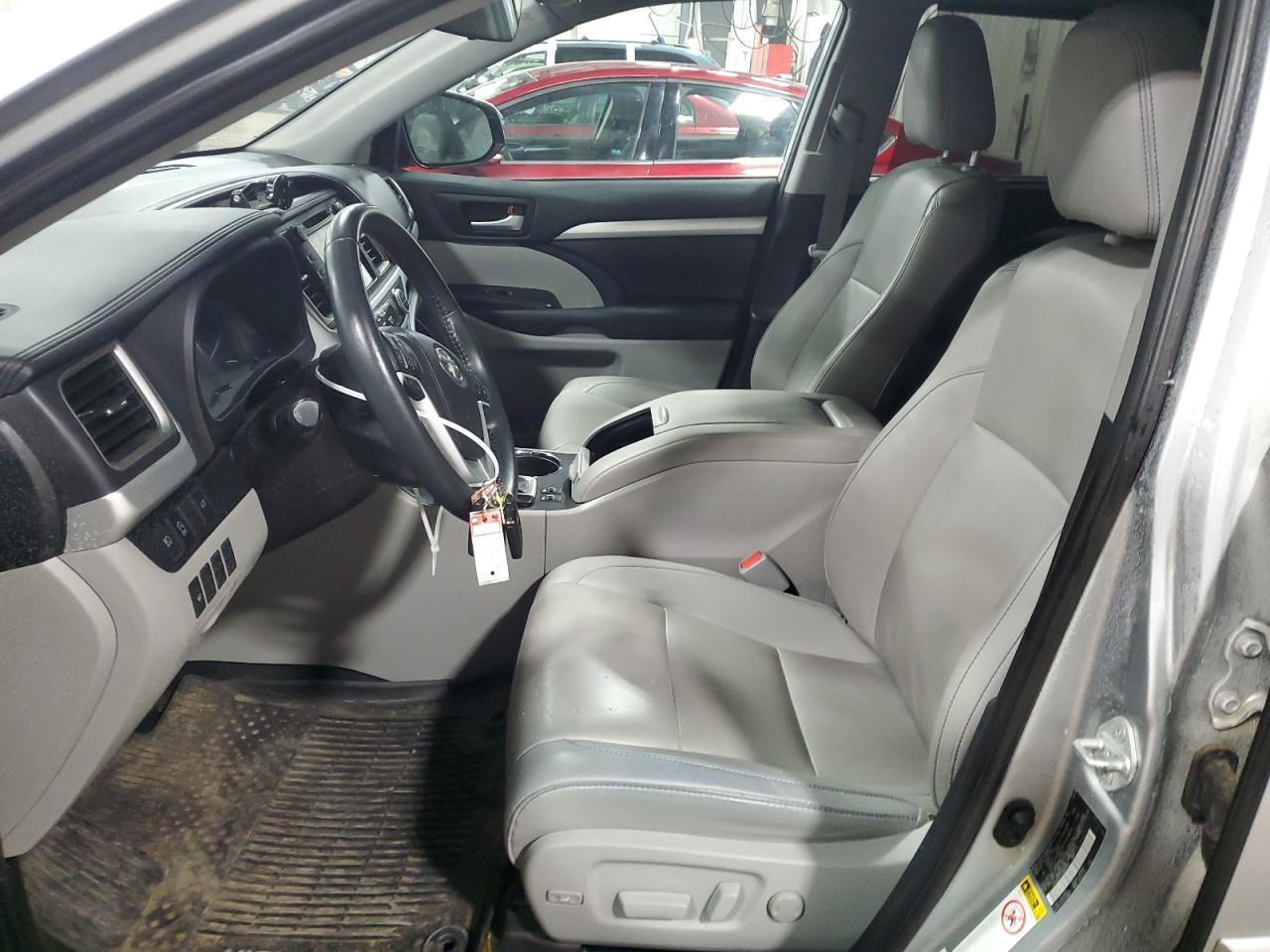 2019 TOYOTA HIGHLANDER - Фото 7