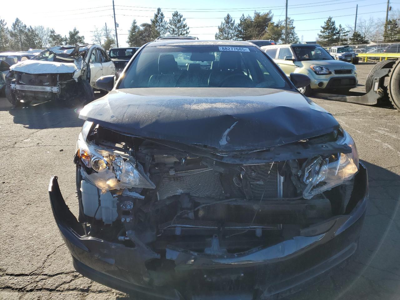 2013 TOYOTA CAMRY L - Фото 5